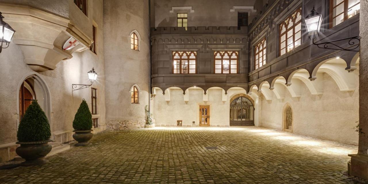 Zamek Karpniki Schloss Fischbach Lomnica  Dış mekan fotoğraf